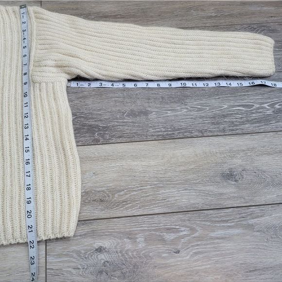 Vintage LL Bean Sweater Women Cardigan Vneck Button Mohair Wool Blend Ivory - Picture 4 of 11